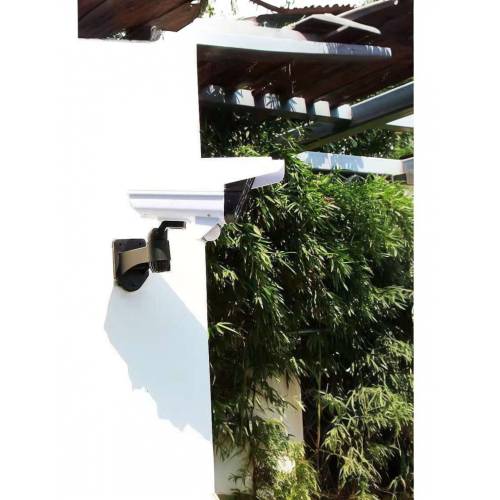 Camera de supraveghere falsa cu senzor de miscare, incarcare solara