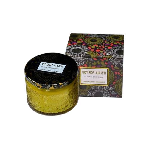 Lumanare parfumata, borcan galben, aroma de lavanda