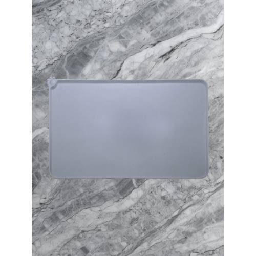 Covoras din Silicon pentru Animale, pentru Bol de Apa si Mancare, Antiderapant, 48.5x30 cm, Gri