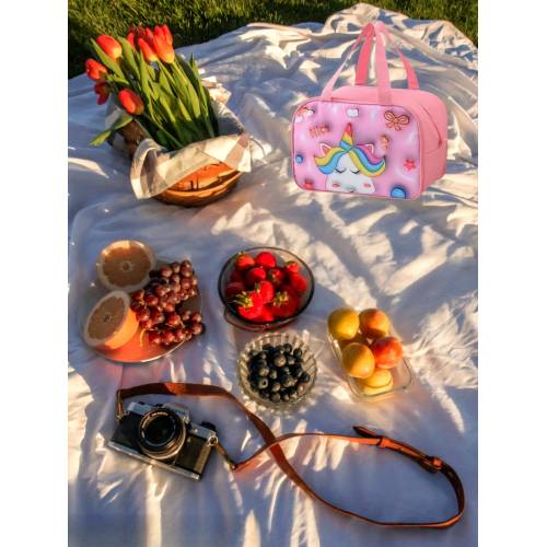 Geanta Frigorifica pentru copii, cu Desene Animate 3D, 27.5x18x20 cm, Model Unicorn, Roz