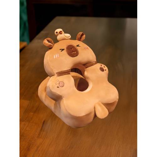 Perna din Spuma pentru Birou si Calatorii, Model Capybara, Umplutura Bumbac, Suport Cap, 30x35x30 cm, Portocaliu